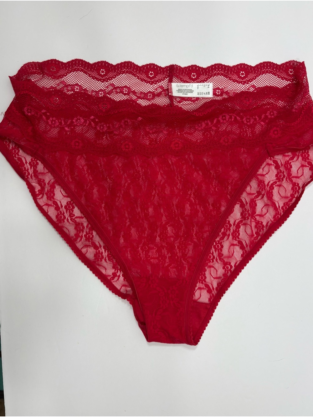 b.tempt'd by Wacoal Lace High Leg Panty L